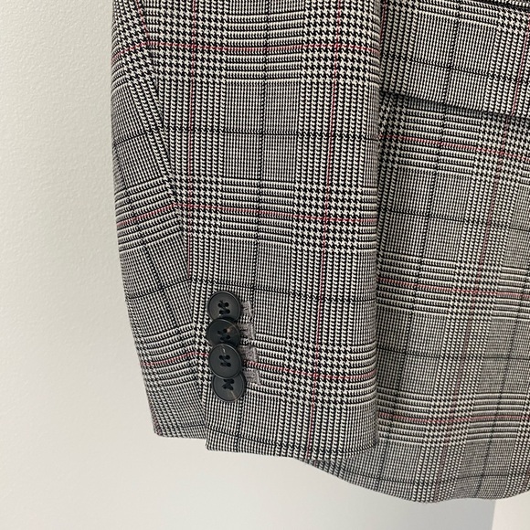 H&M Women’s Striped Blazer - Picture 2 of 5